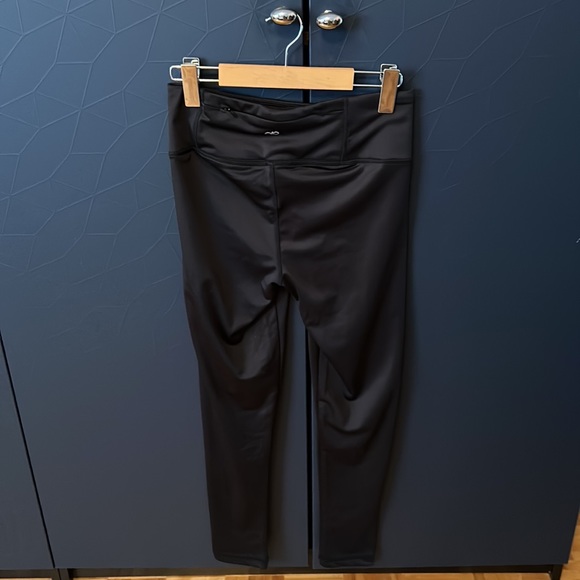 INFINITE performance legging black size medium - Picture 4 of 8
